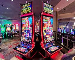 Philippines players enjoying sports and casino entertainment on desk gaming